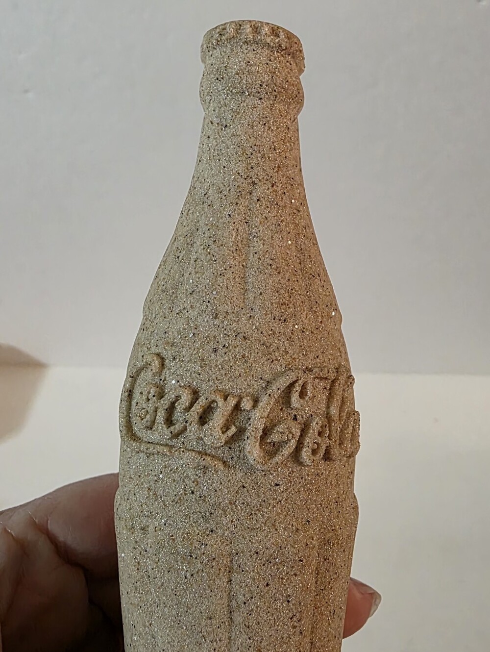 Coca Cola Sand Sculpture Of Traditional Bottle 1991 - Picture 5 of 9